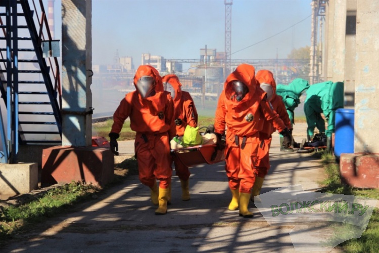 В Волжском ликвидировали условную утечку аммиака