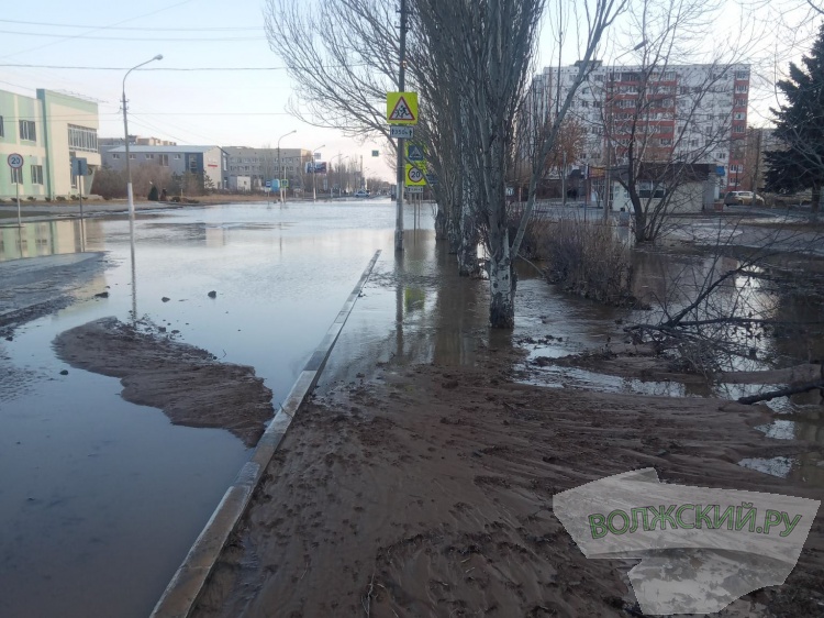 В Волжском произошла очередная коммунальная авария