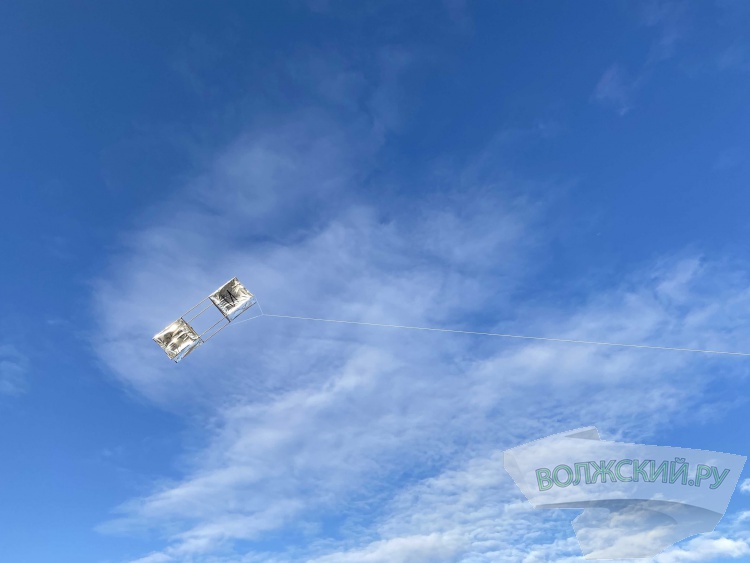 В Волжском прошёл фестиваль воздушных змеев