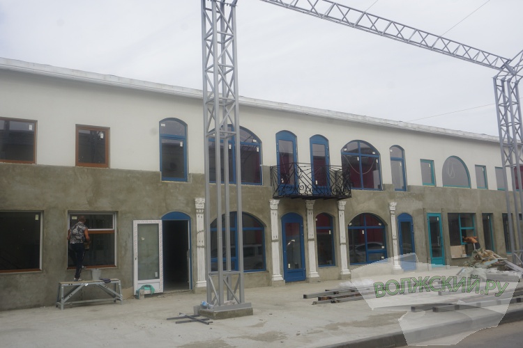 В Волжском сдвинули сроки открытия Французского бульвара, обещанного ко Дню города