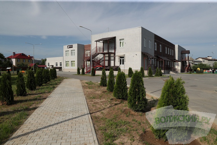 Андрею Бочарову показали скандальный садик в Металлурге