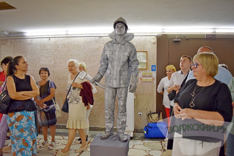 «Победители огня и металла»: Волжский трубный завод чествует металлургов