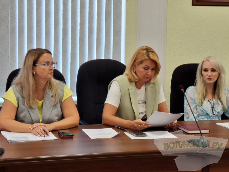 Деньги на новое кладбище: в Волжском оперативно правят бюджет на 2025 год