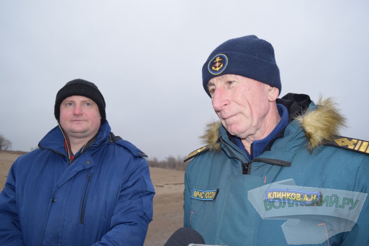 Купель в песке и никаких происшествий: волжан омыл крещенский дождь