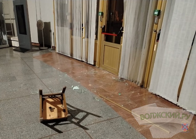 Мужчина пытался прорваться ночью в музей-панораму «Сталинградская битва»