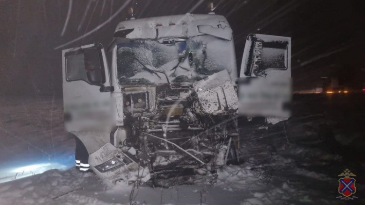 Не успели переобуться? Первый снег в регионе обернулся целым «букетом» серьезных аварий на трассах