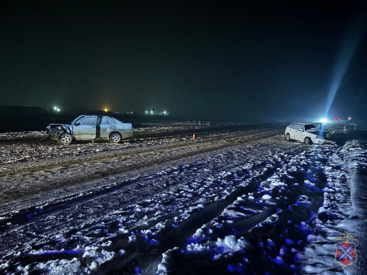 Не успели переобуться? Первый снег в регионе обернулся целым «букетом» серьезных аварий на трассах