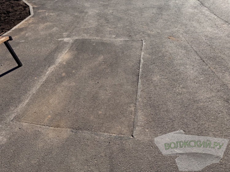 Недоступная спортплощадка и разрушенные бордюры: пустырь в парке «Волжский» преобразился за счет ФКГС