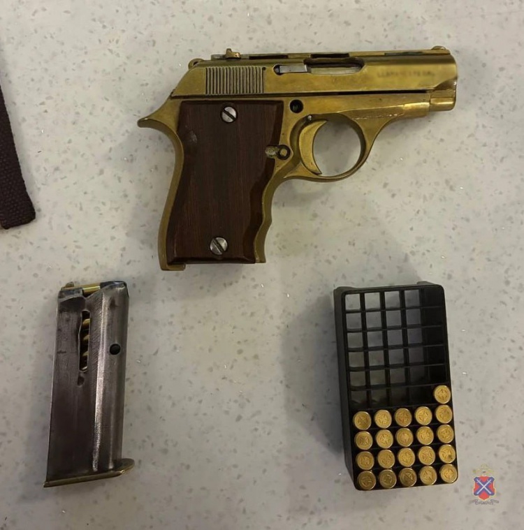 Обещал «подарить»: в Волжском вымогатели требовали миллион у бизнесмена, угрожая расправой