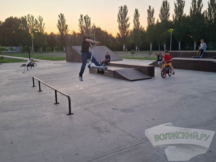 В Волжском состоялся четвертый фестиваль молодежных субкультур «Точка креатива»