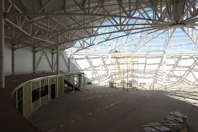 «Все по-взрослому»: на территории лагеря «Авагнард» под Волжским строят бассейн и модульный центр