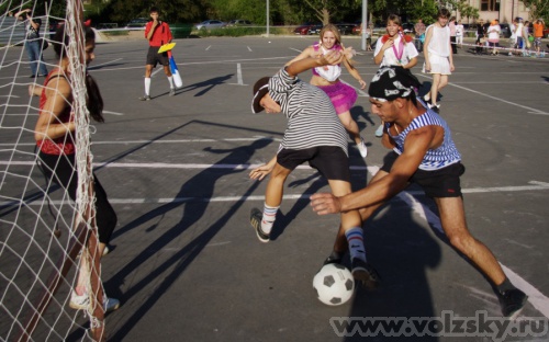 Konstantinovich: ������������ � "�������-����"