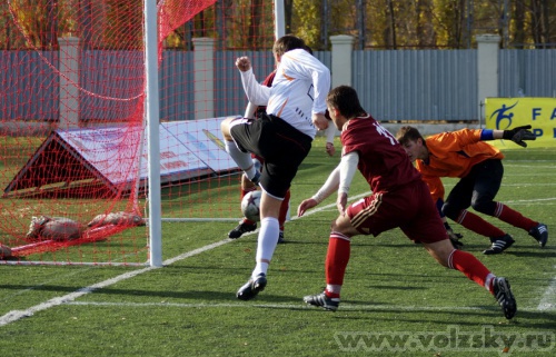 Konstantinovich: 8x8 4 ������ 2010