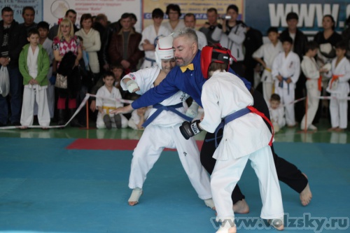 Konstantinovich:  12  2011