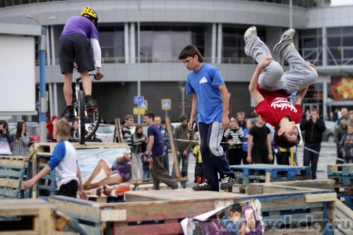 Konstantinovich: 9  2011