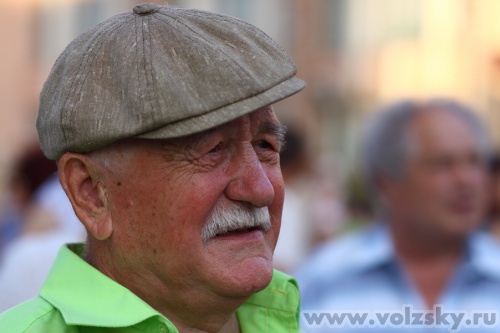 Konstantinovich: 12  2011