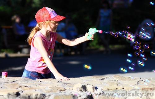 Konstantinovich: � �����