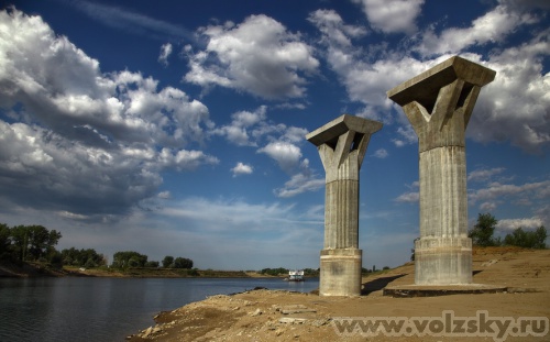 Konstantinovich: ***