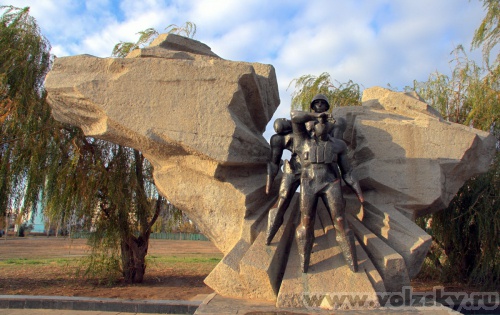 Konstantinovich: �������� �������� ������-������������������