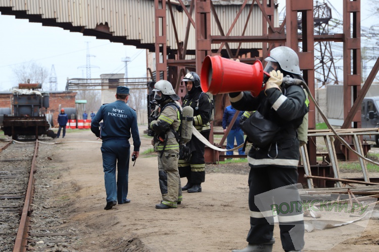 На ОАО «Волжский абразивный завод» ликвидировали условный пожар