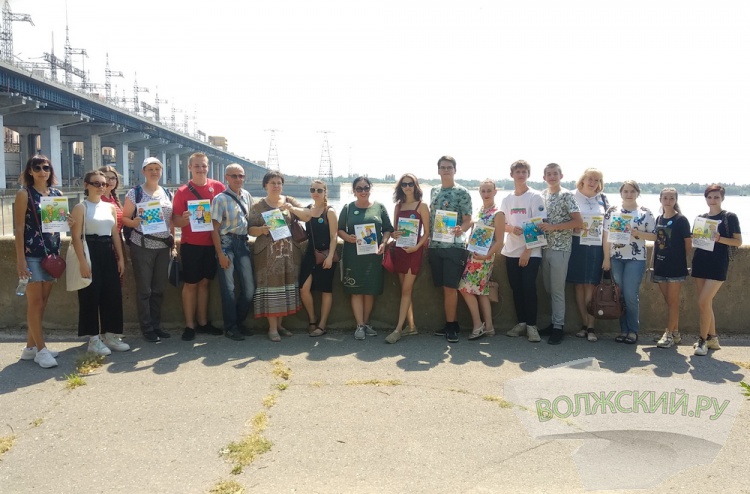 На Волжской ГЭС волонтёрам рассказали об энергобезопасности