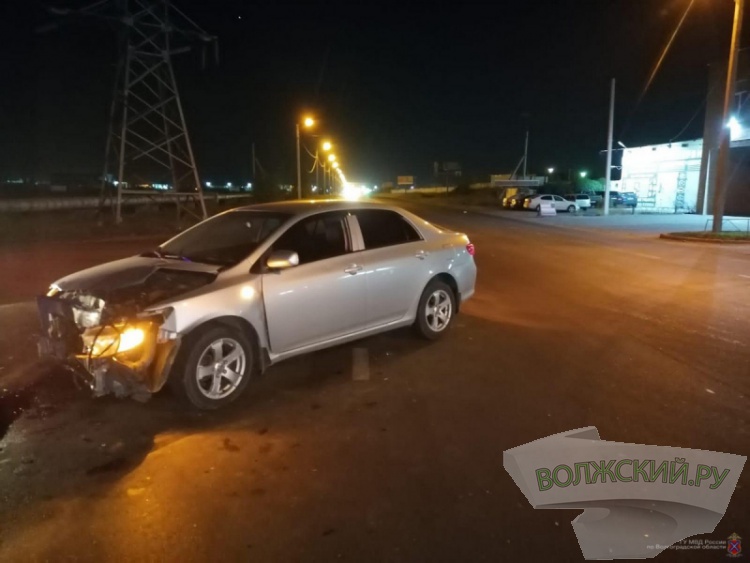   :    Toyota   Kia Rio