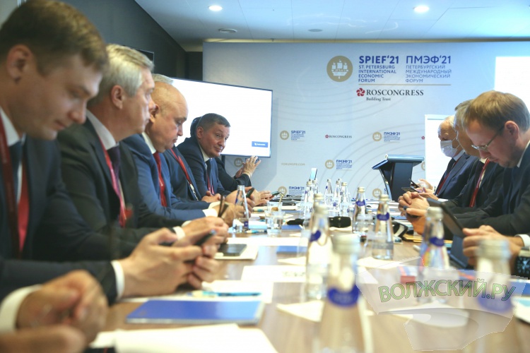 Олег Савченко оценил перспективы участия Волгоградской области в  ПМЭФ-2021