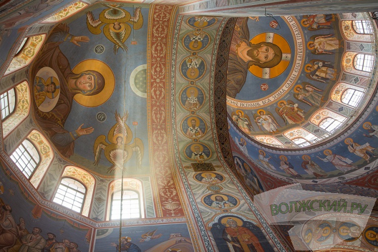 Патриарха Кирилла пригласили освятить возрождённый храм Александра Невского