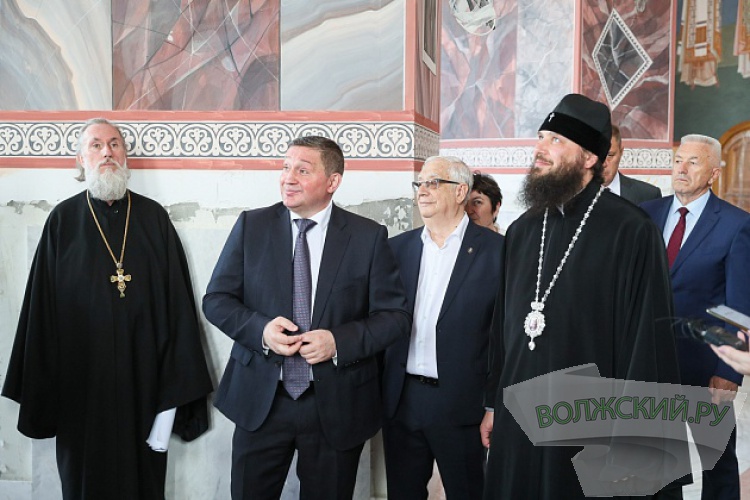 Патриарха Кирилла пригласили освятить возрождённый храм Александра Невского