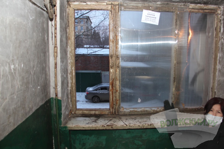 Ремонт за свой счёт ошарашил жителей общежитий в Волжском