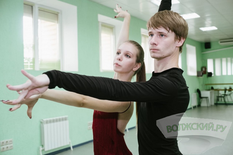 Танцевально-спортивный клуб «Алир» приглашает на занятия