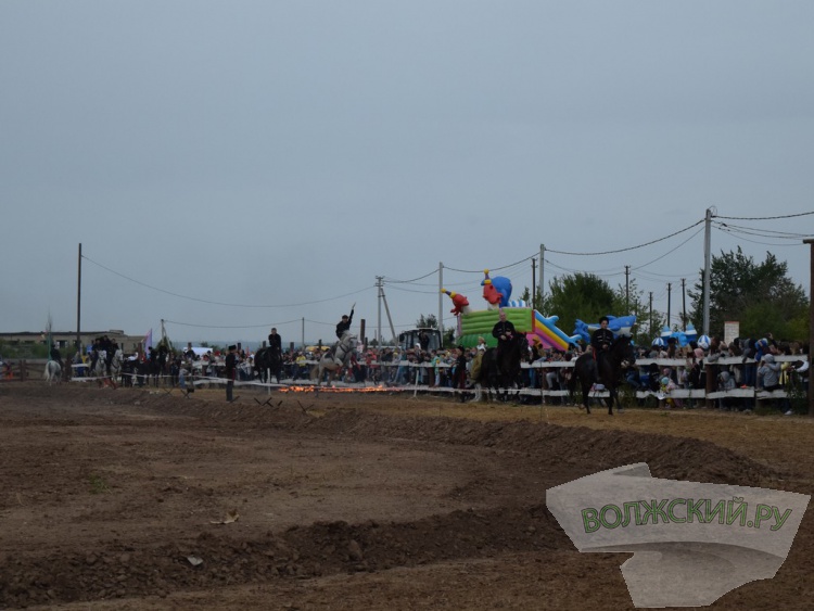 В Волжском состоялся 6-й Константиновский фестиваль