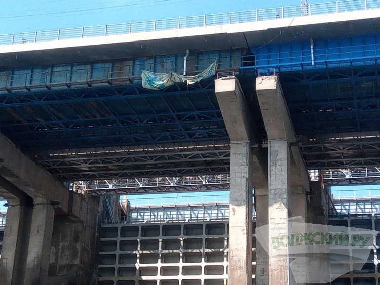 Видеоролик с покраской моста Волжской ГЭС помог выявить нарушения