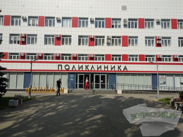 В Волгоградской области определили график работы поликлиник и стоматологий