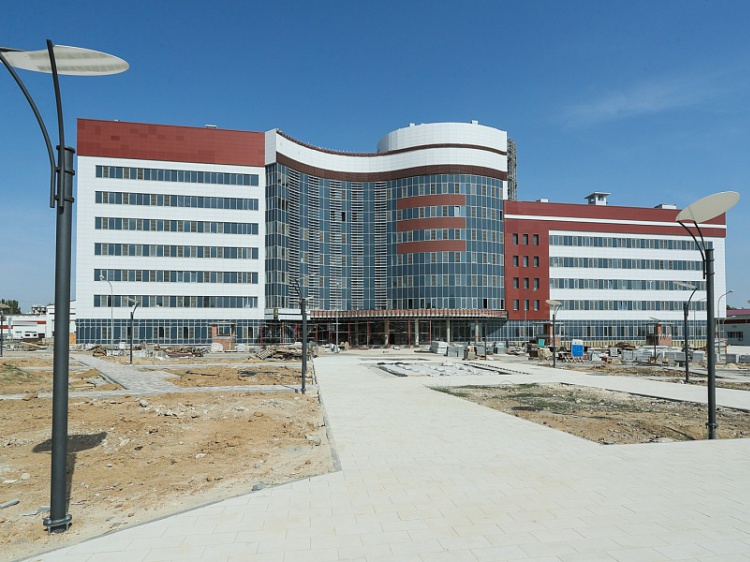 Медтехника для нового онкоцентра в Волгограде обошлась в 2 миллиарда рублей 34.239.152.207 