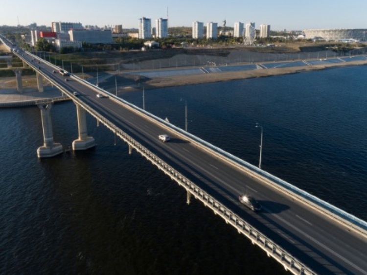 Мостовой комплекс через Волгу будут ремонтировать больше года