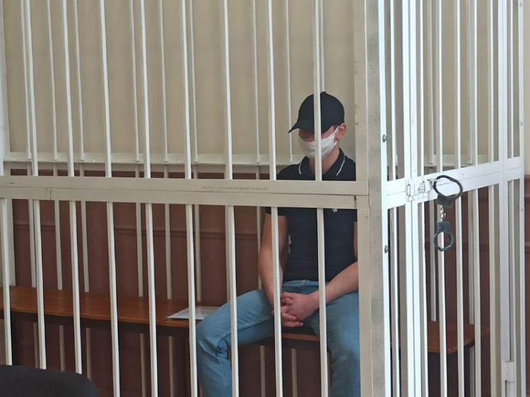Облсуд продлил арест обвиняемому в убийстве иностранного студента волгоградцу 35.172.230.154 