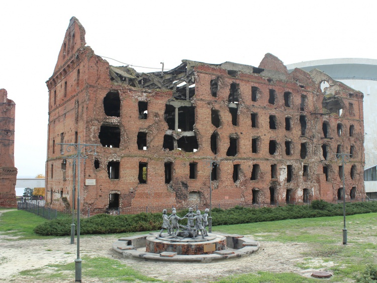 Окна и крыша из поликарбоната: в Волгограде раскрыли план сохранения знаменитой мельницы