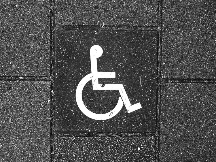 Волжским инвалидам приходится отстаивать перед чиновниками право на жизнь через прокуратуру 54.173.214.227 