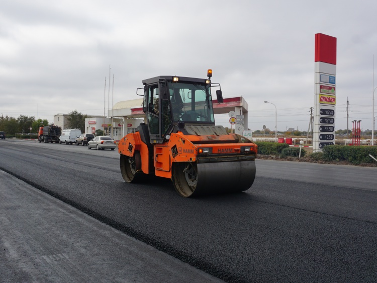 В Волжском определились с ремонтом дорог на 2022 год 3.238.199.4 