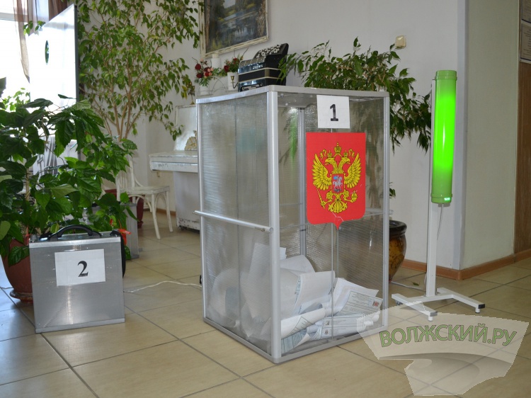 В первый день выборов проголосовала треть жителей Волгоградской области 3.229.124.74 