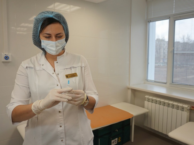 В Волгоградской области выполнили план по вакцинации от гриппа