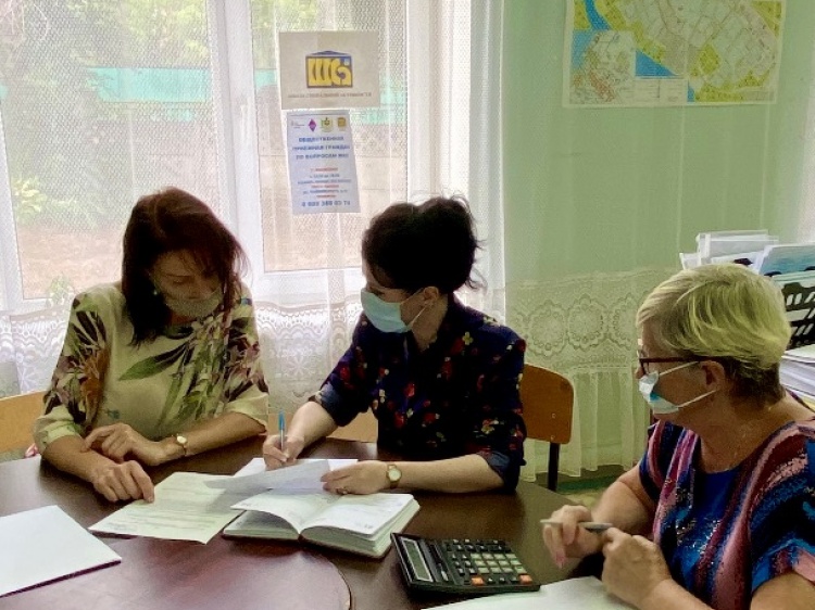 Жителей Волжского учат проверять платёжки за ЖКУ 44.211.22.31 