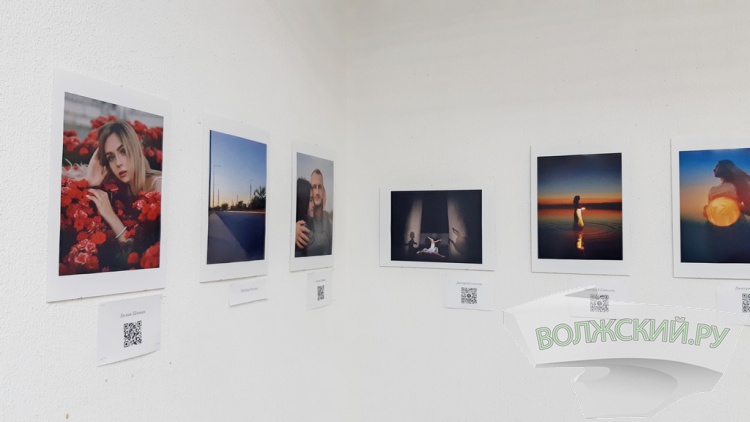 20 ракурсов Волжского: в городе открылась выставка авторских фотографий