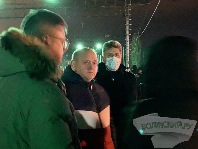Беженцев из Донбасса протестировали на ковид и накормили