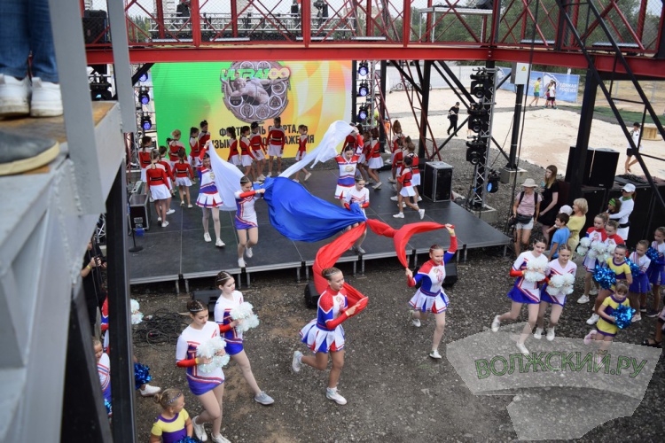 SUP-,    :     Ultra 100