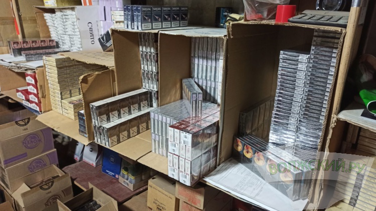 В регионе приготовили к продаже контрафактные сигареты на 9 миллионов рублей