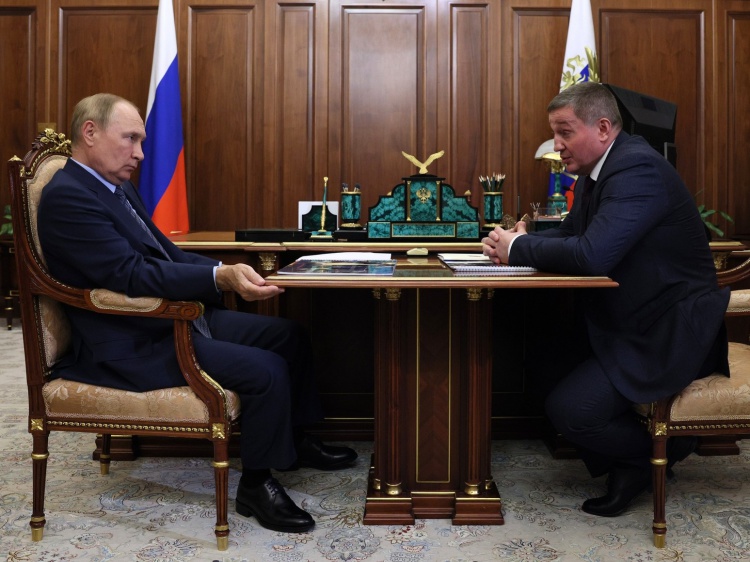 Губернатор Волгоградской области рассказал об успехах региона Владимиру Путину