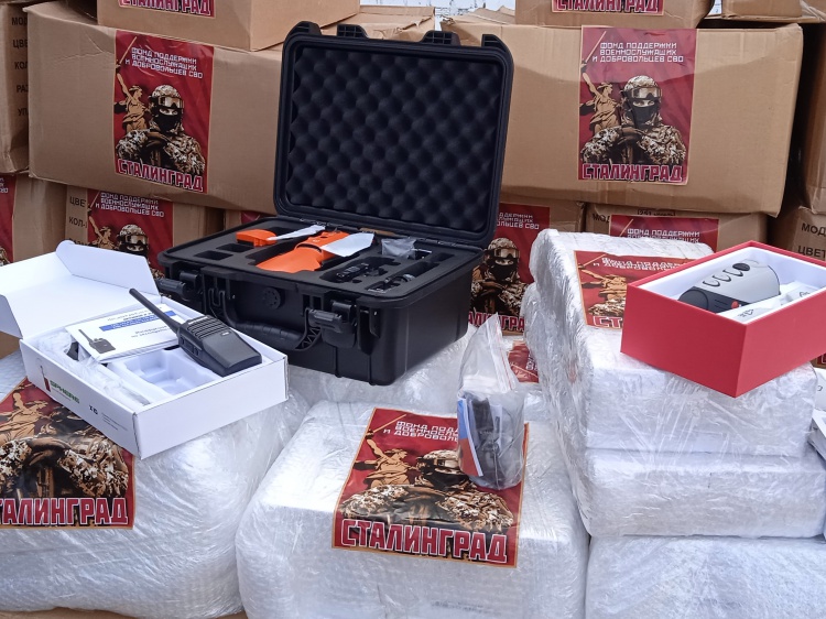 Квадрокоптеры и бинокли: в Волгоградской области закупили снаряжение для военнослужащих
