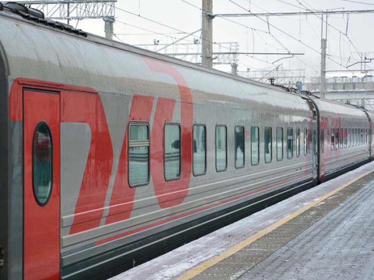 Режим ЧС: в Волгоградской области из-за снегопада встали поезда